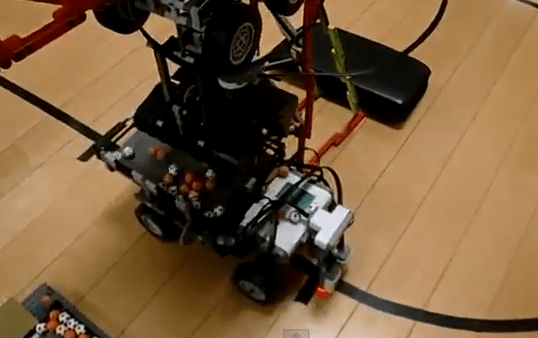 Máquina de Rube Goldberg [Lego 1]